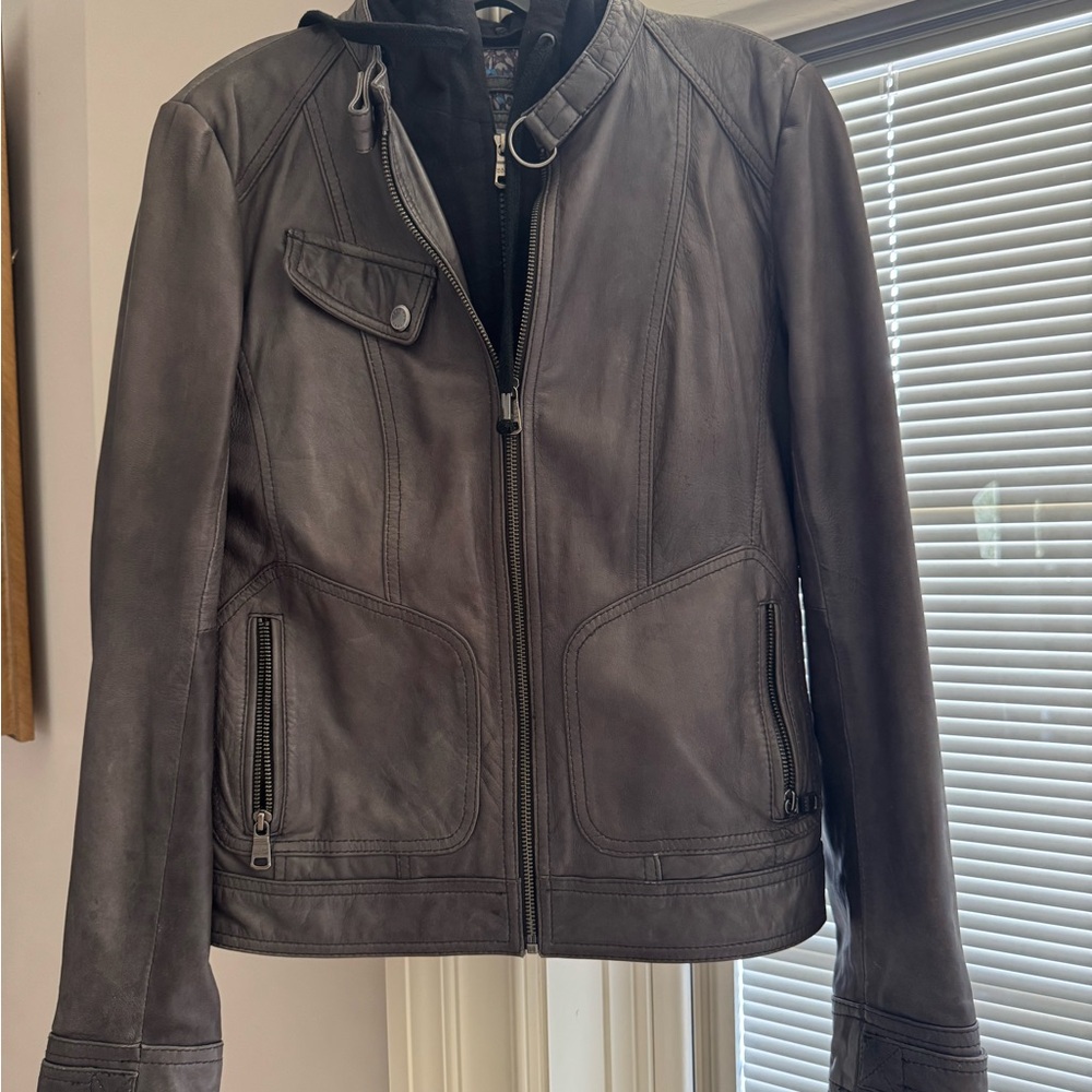 Andrew Marc Gray Leather Jacket size S